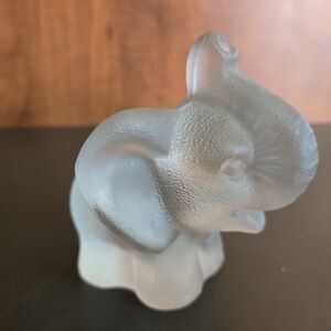Frosted Glass Elephant Figurine